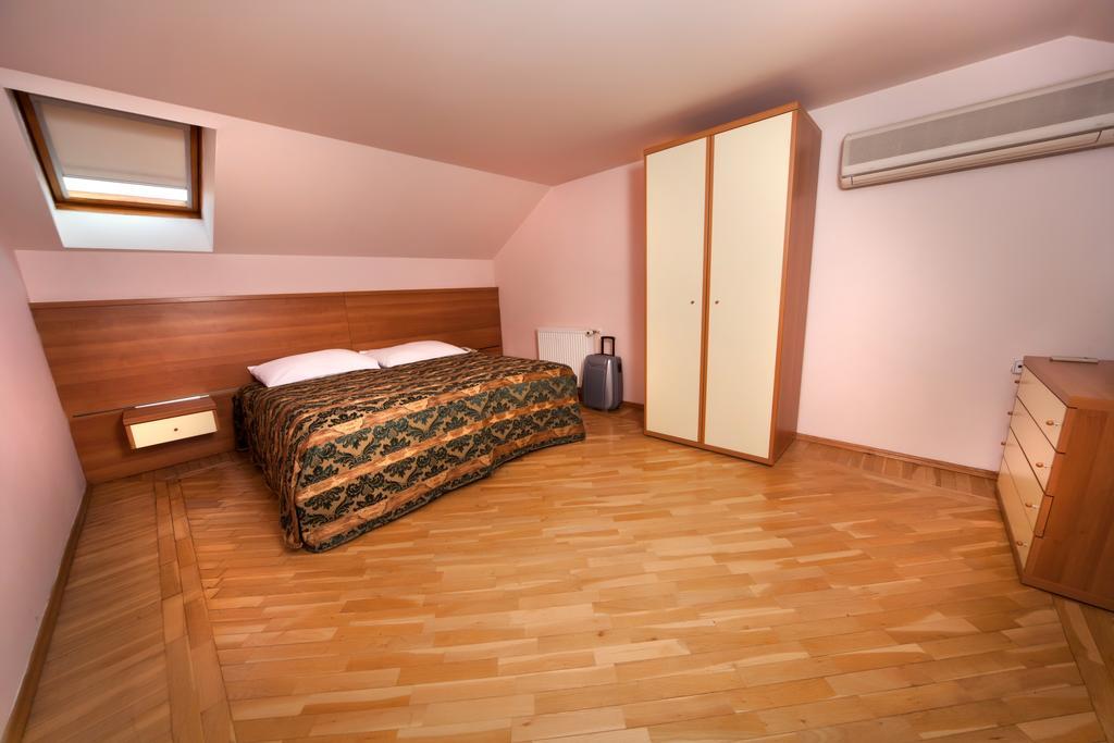 Hotel Residence Select Praag Buitenkant foto