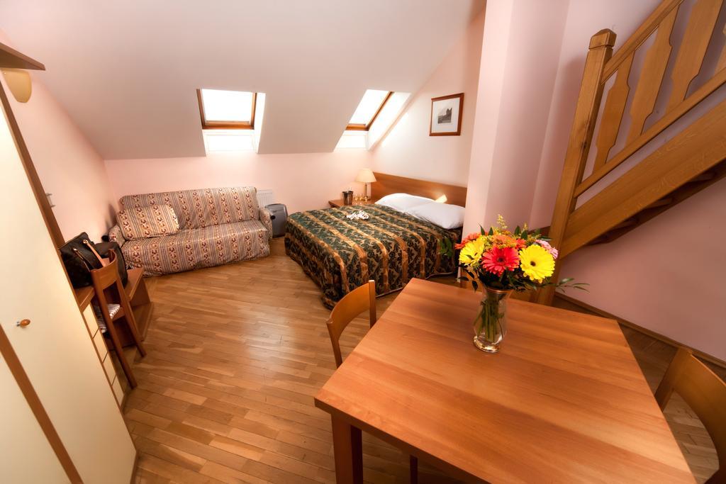Hotel Residence Select Praag Buitenkant foto